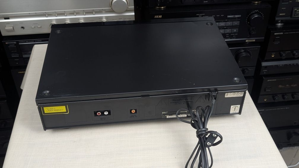 Denon DCD-820 Wysokiej klasy odtwarzacz płyt CD