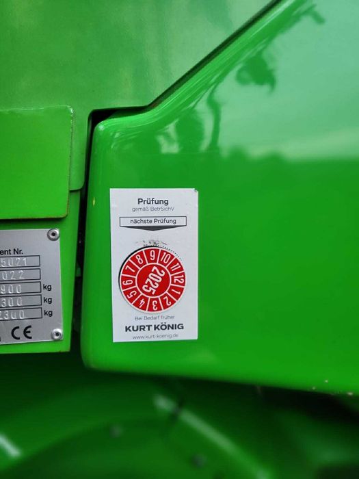 Mini ładowarka Avant 640 demo