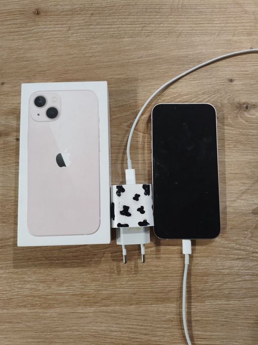 Telefon iPhone 13