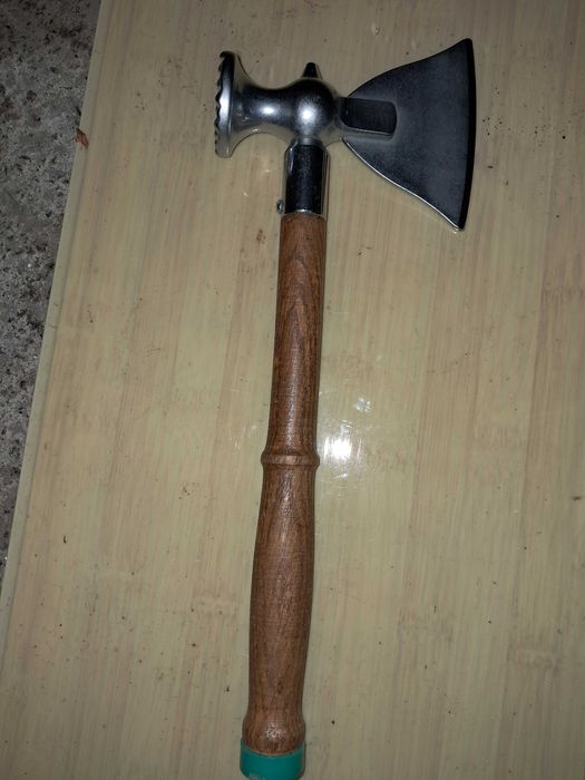 Кухонний топорик