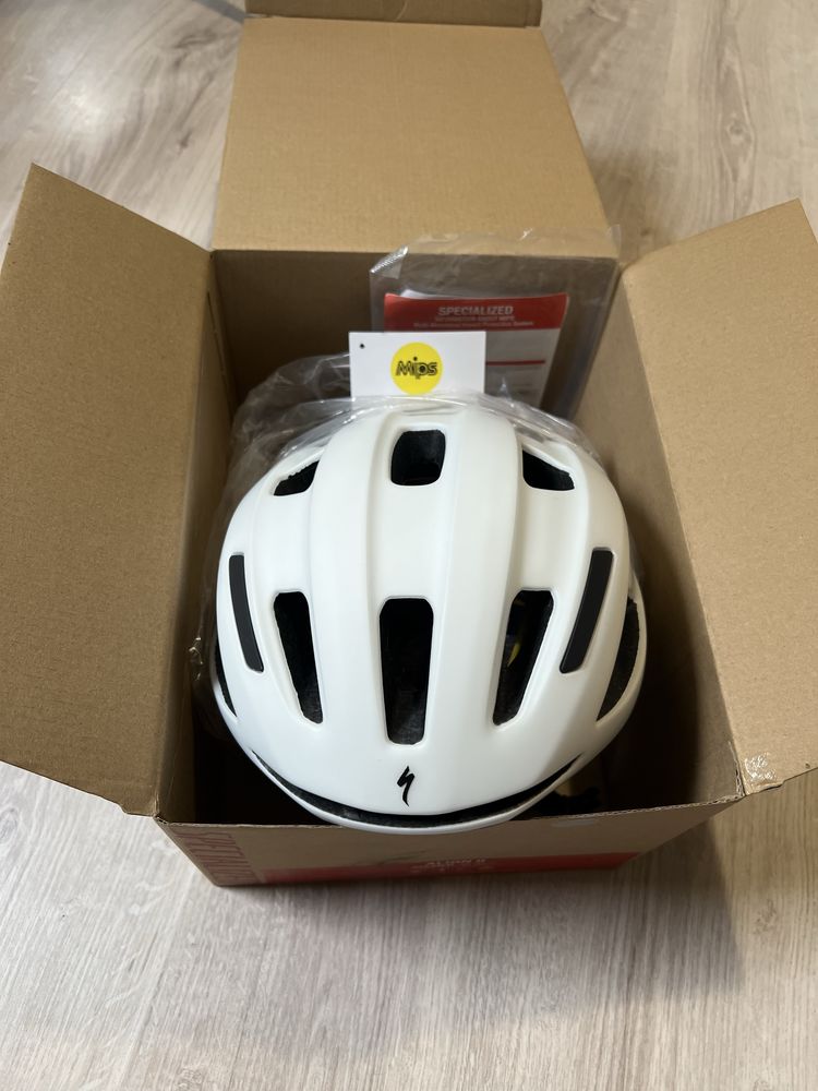 Specialized Align 2 Mips S/M ( вело шолом, Met , Giro)