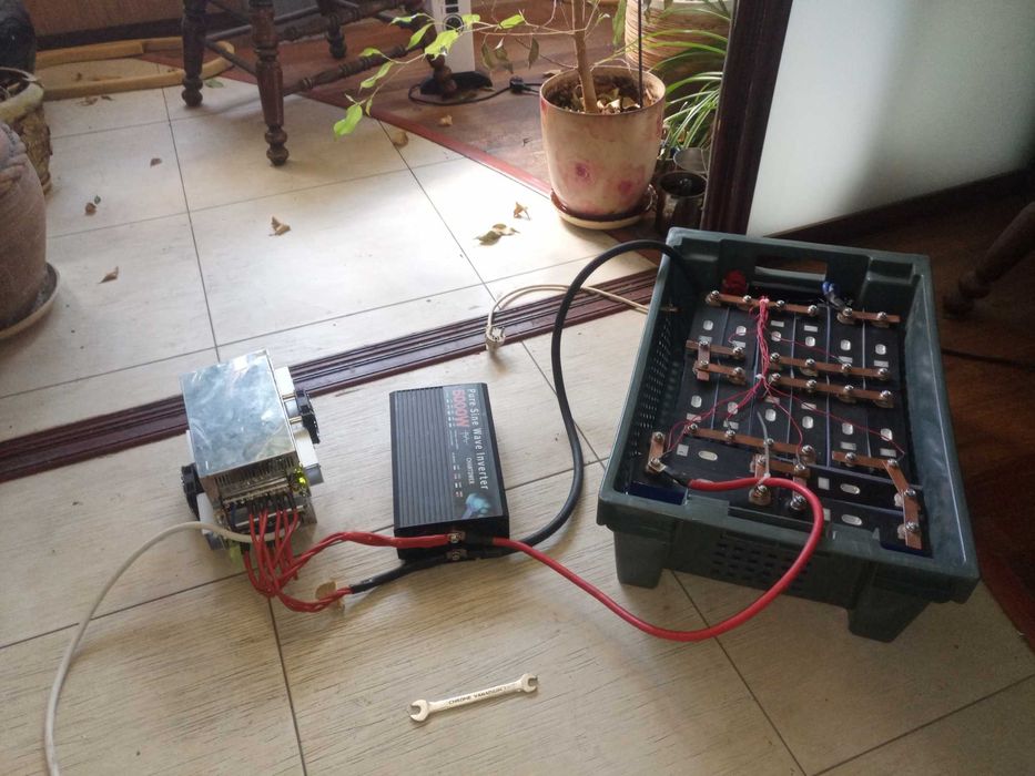 сборка(зарядная станция) Lifepo4 24v-1.8 квт,3.6 квт с инвертором