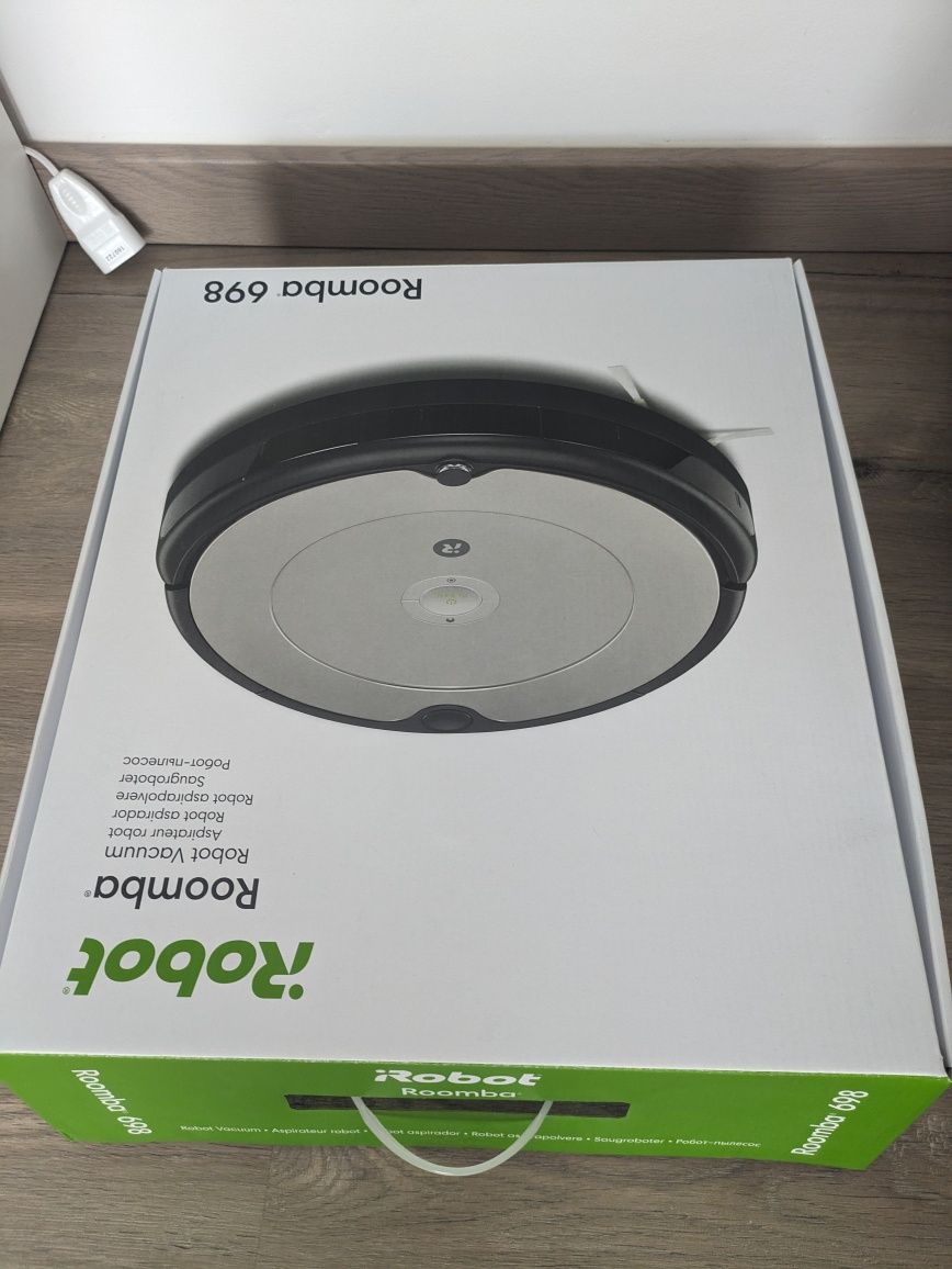 Aspirador iRobot Roomba 698