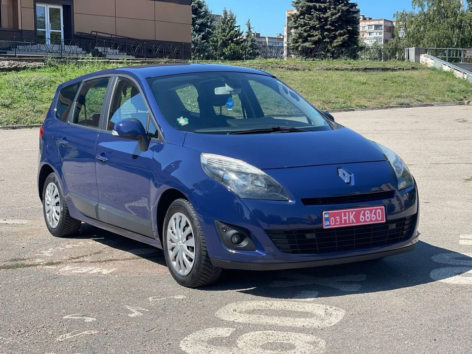 Гранд Сценік у відмінному стані