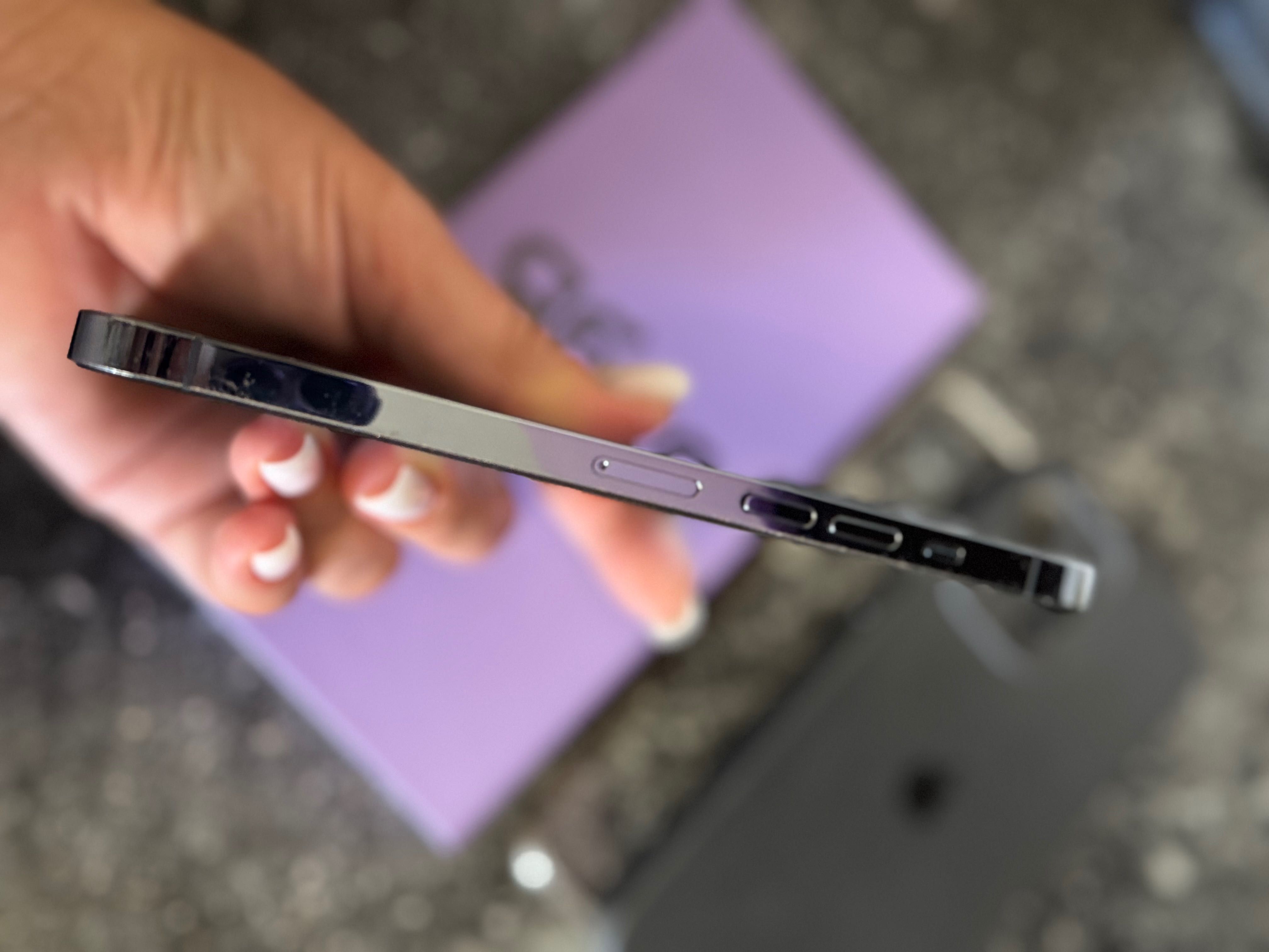 iPhone 13 Pro Max-256 Gb неверлок