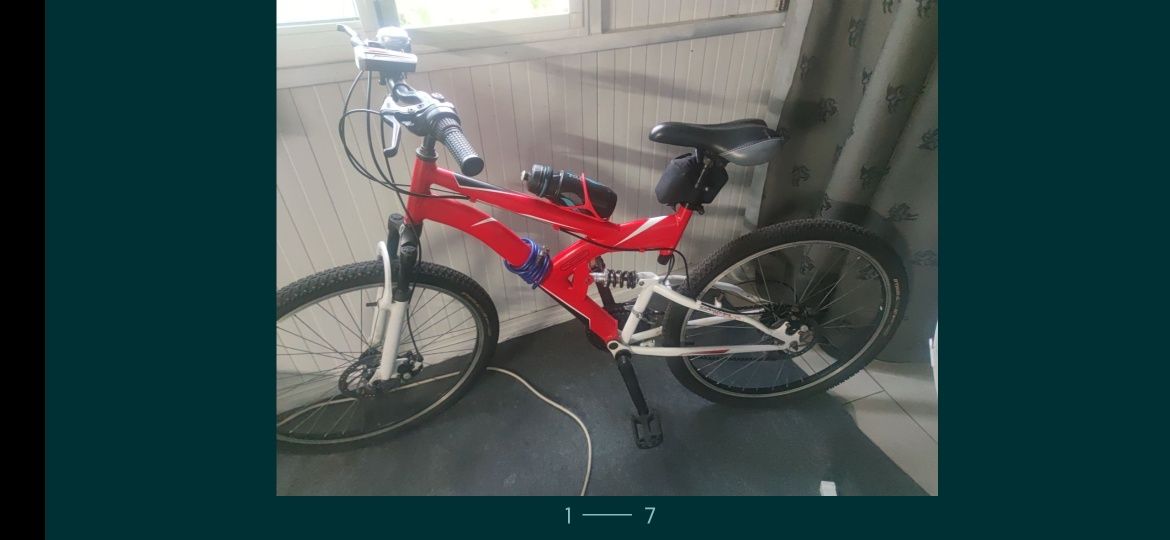 Bicicleta travão disco,2 suspensões, velocidades quadro alumínio,c/nov