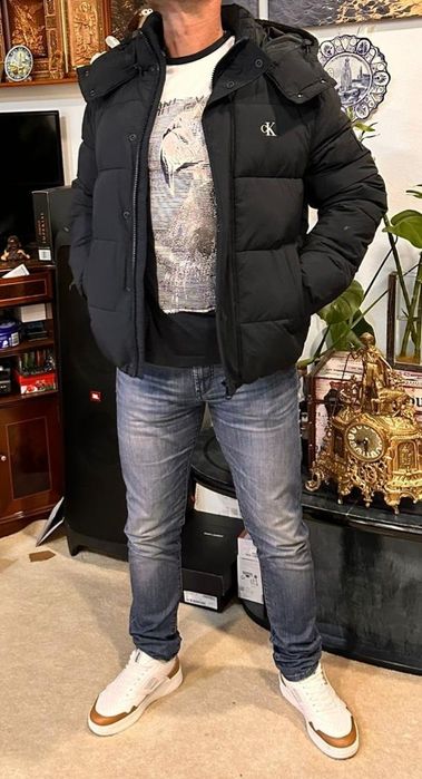 Caso Calvin Klein.  Tamanho / L / . Novo. 150euros. Leiria