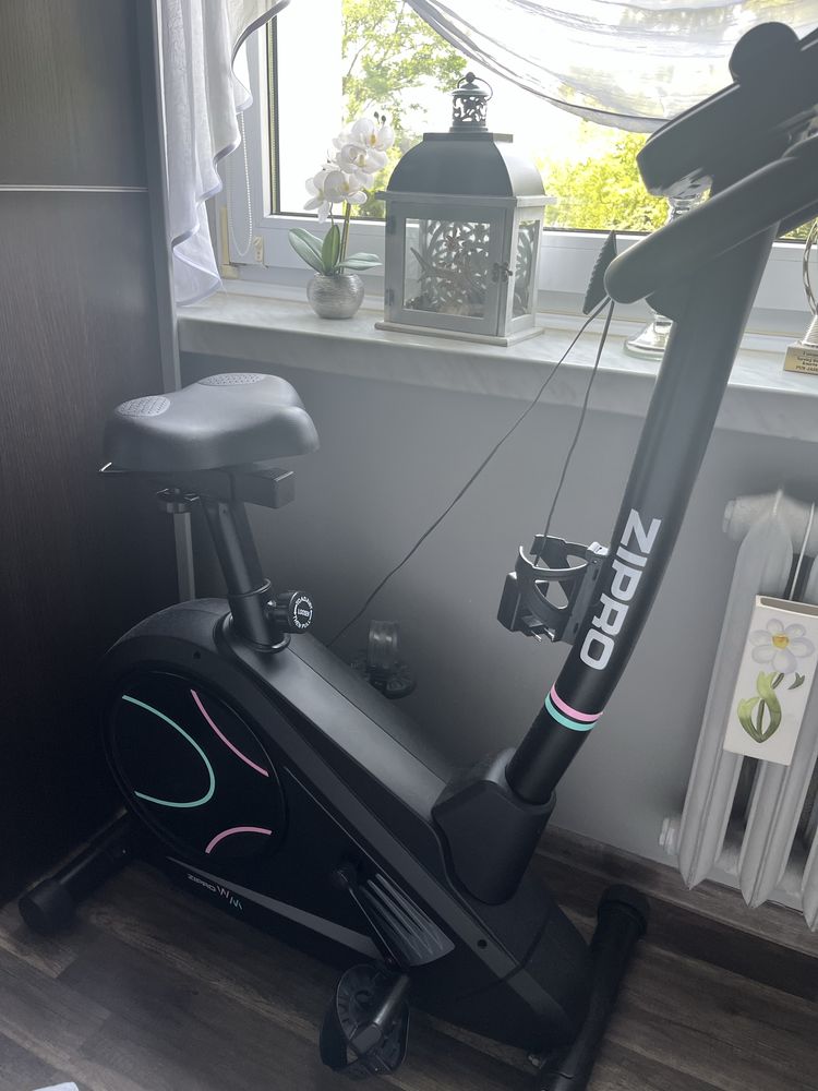 Rowerek stacjonarny Zipro Flame