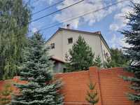 Продам дом  в Новоалександровке на закрытой территории п.Кристальный