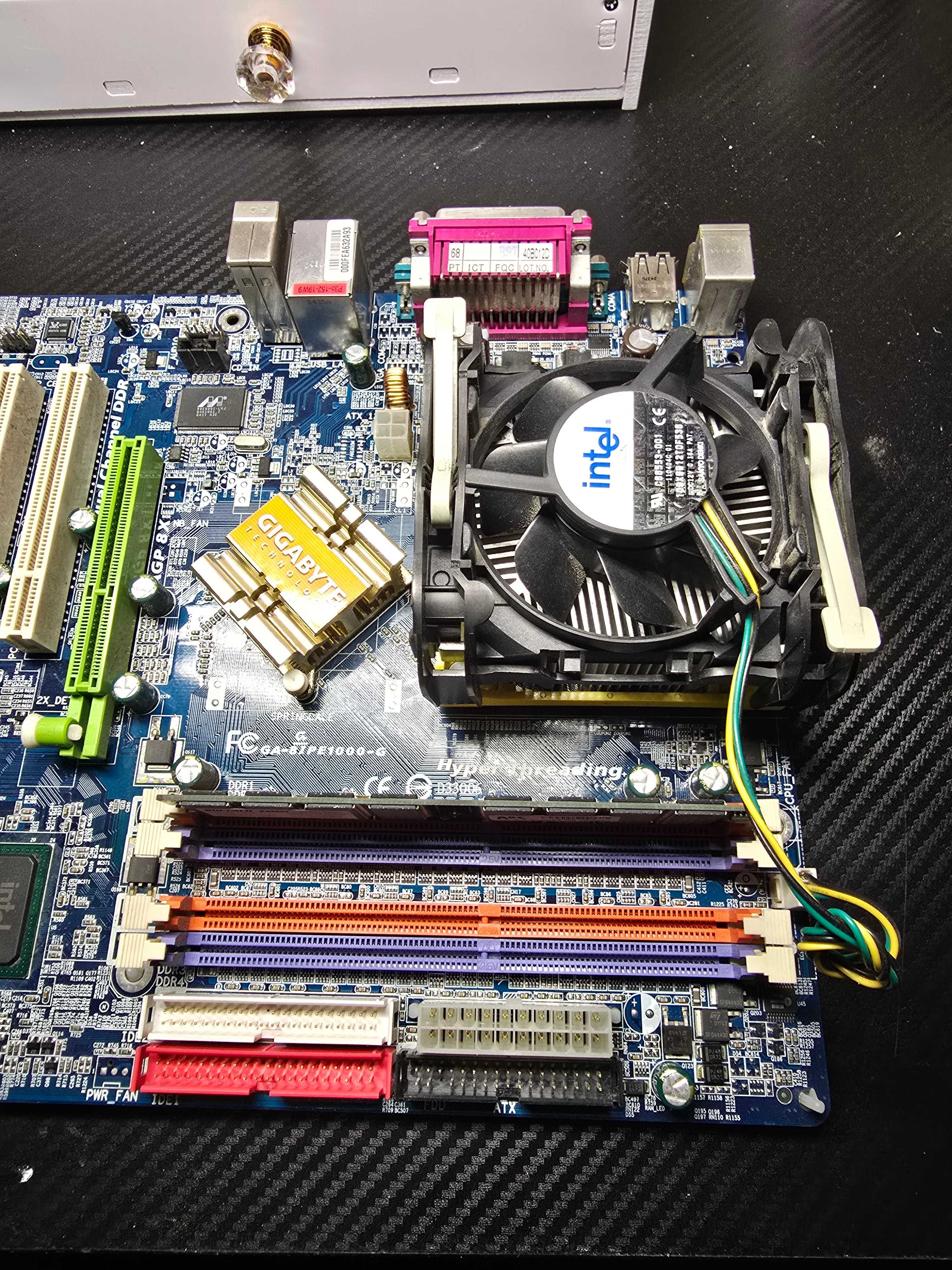 Płyta Główna GA-8IPE1000-G + Intel Celeron + RAM 1GB + Radeon 9550