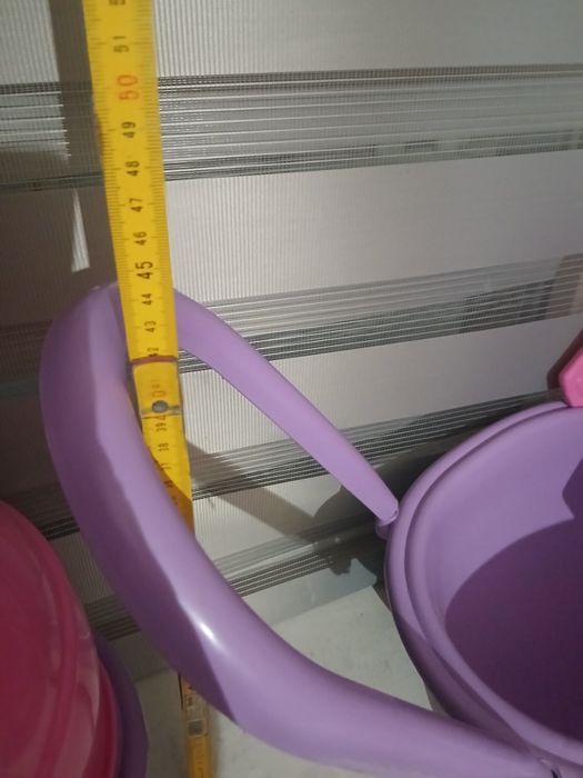 Dwa wózek dla lalek