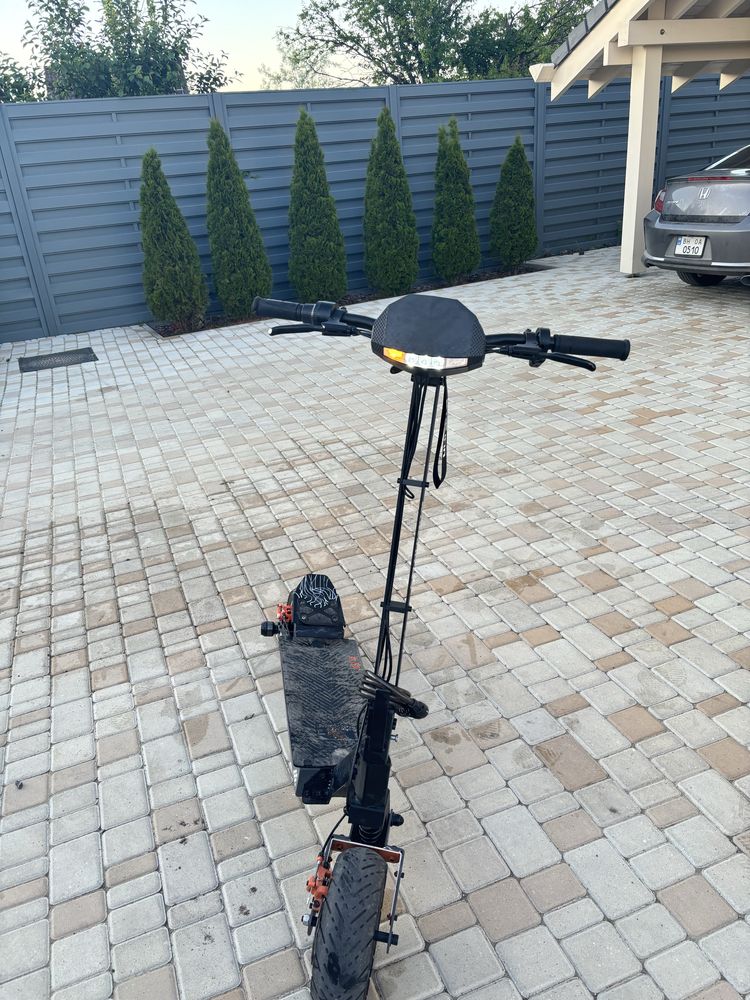 Kugo Kirin G4 чудовий самокат