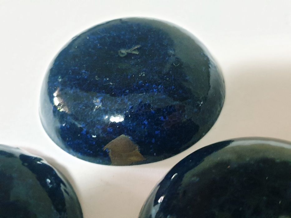 Conjunto de 3 lindas pequenas taças esmaltadas dos anos '50