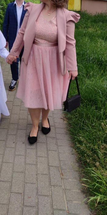 Sukienka piękna 40-42 pudrowy róż + marynarka