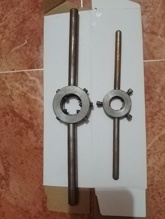 Плашкодержатель 20 и 30