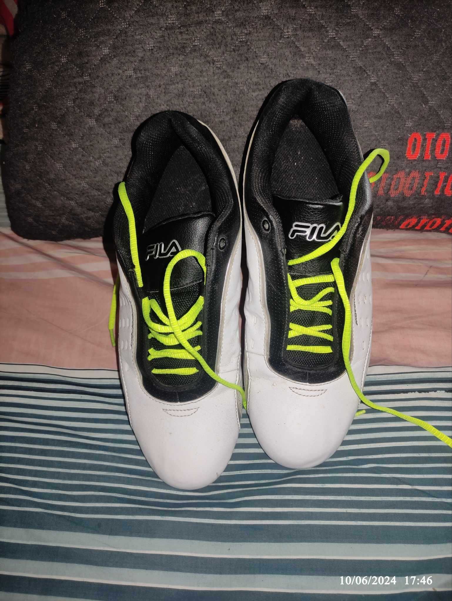 tenis em excelente estado
