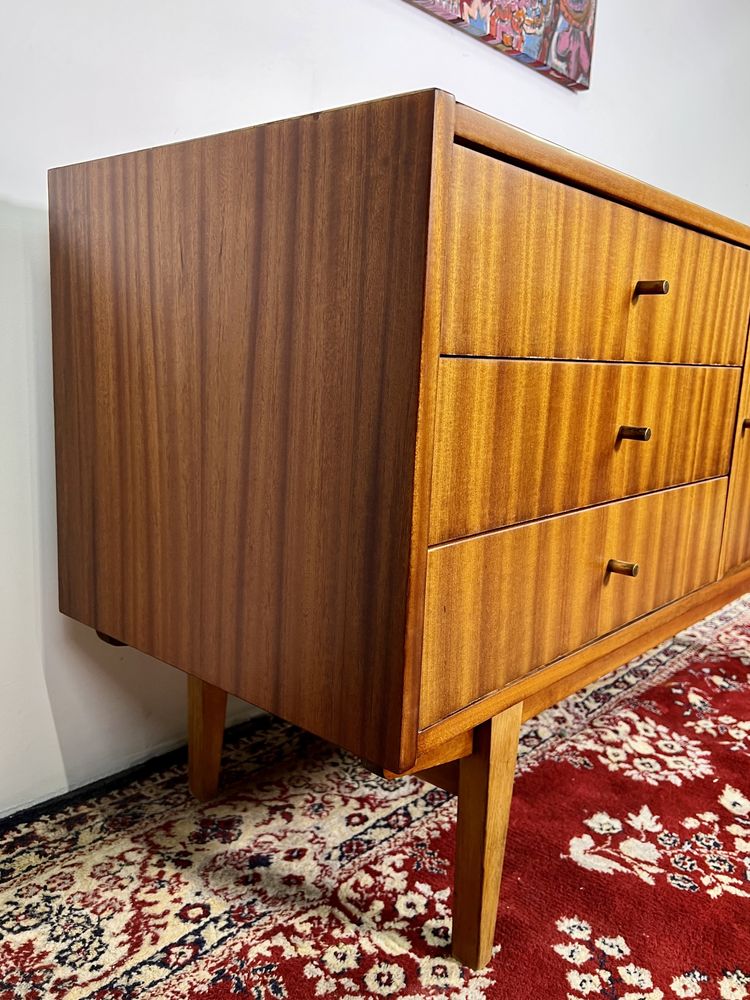 Komoda violetta 1 projekt HaŁas Leśniewski mat lata 50. vintage