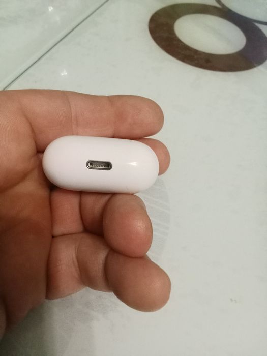 Бокс кейс навушників Apple 2 покоління