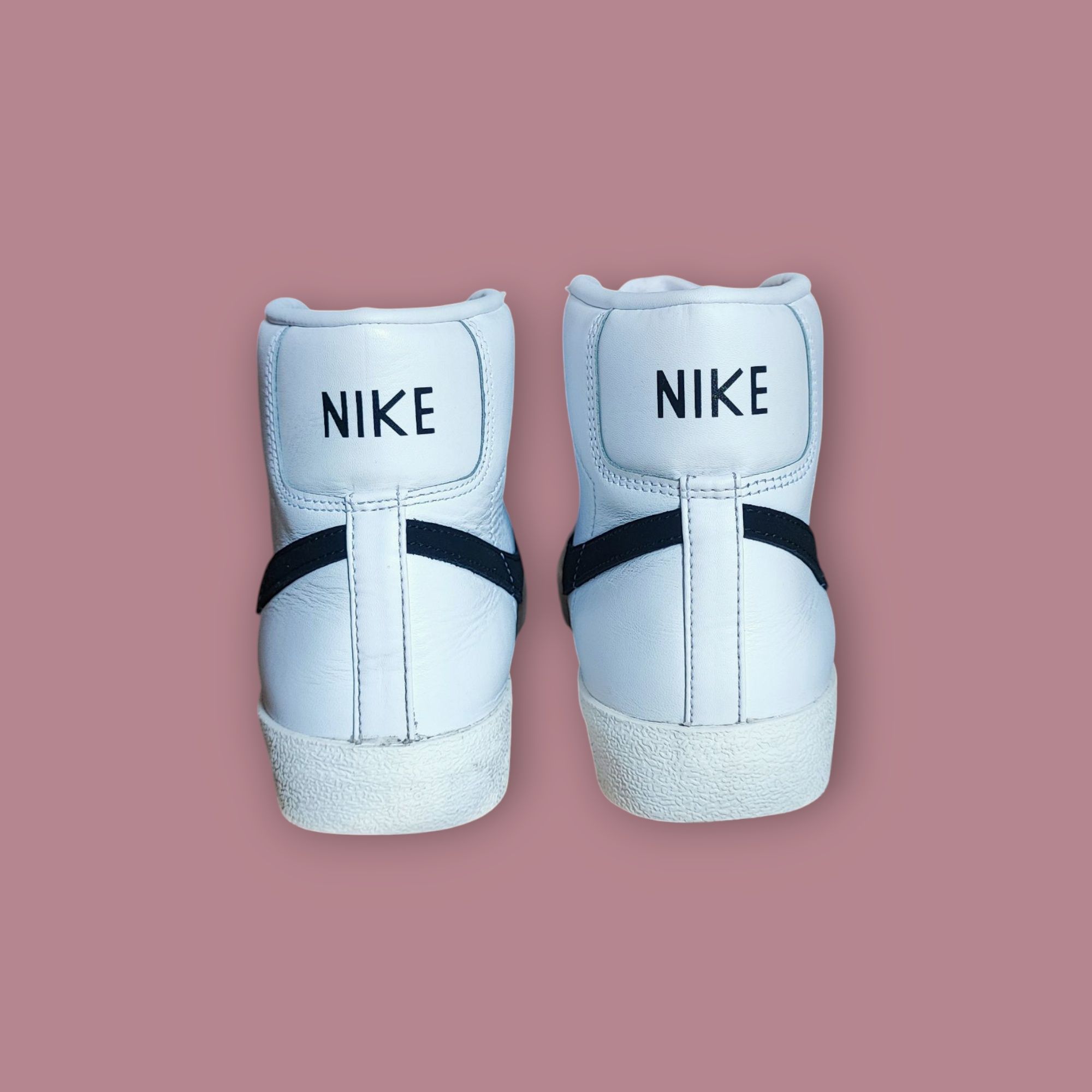 Nike Blazer Mid '77
