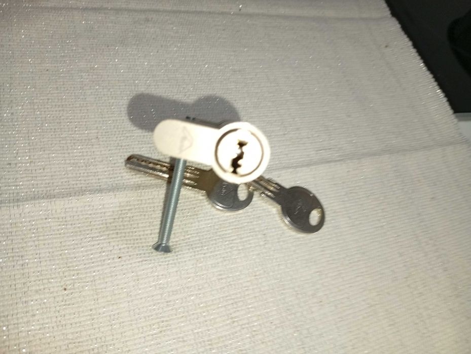 Fechadura para porta