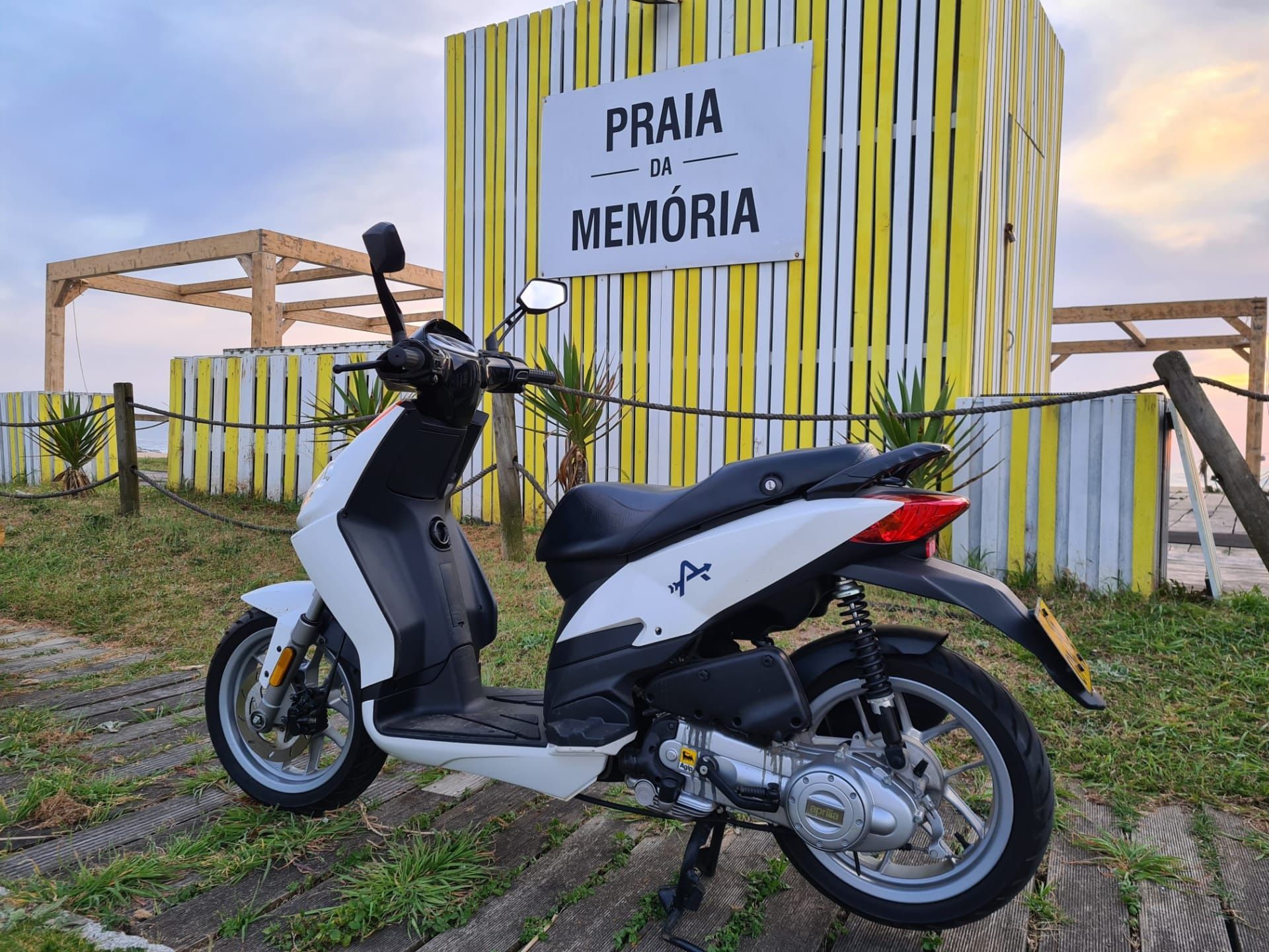 Aprilia 50cc 4t sportcity ano2014 km12.500.