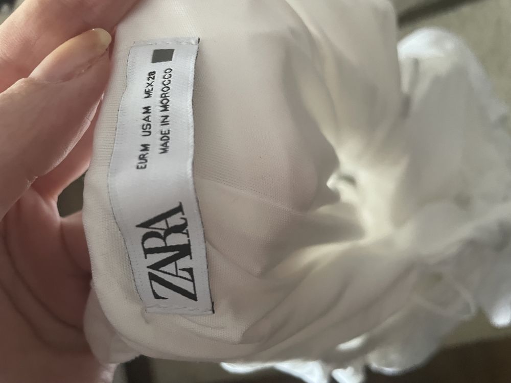 Платье Zara