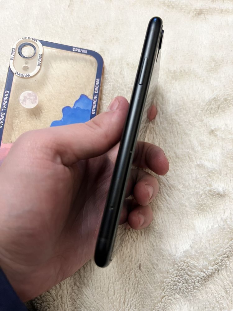 Iphone XR на 64 ІДЕАЛ