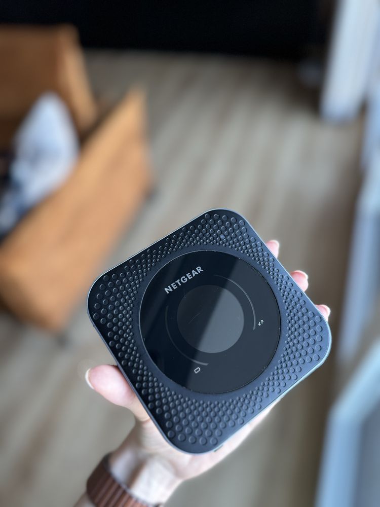 Netgear Nighthawk M1 4G LTE Mobile Router