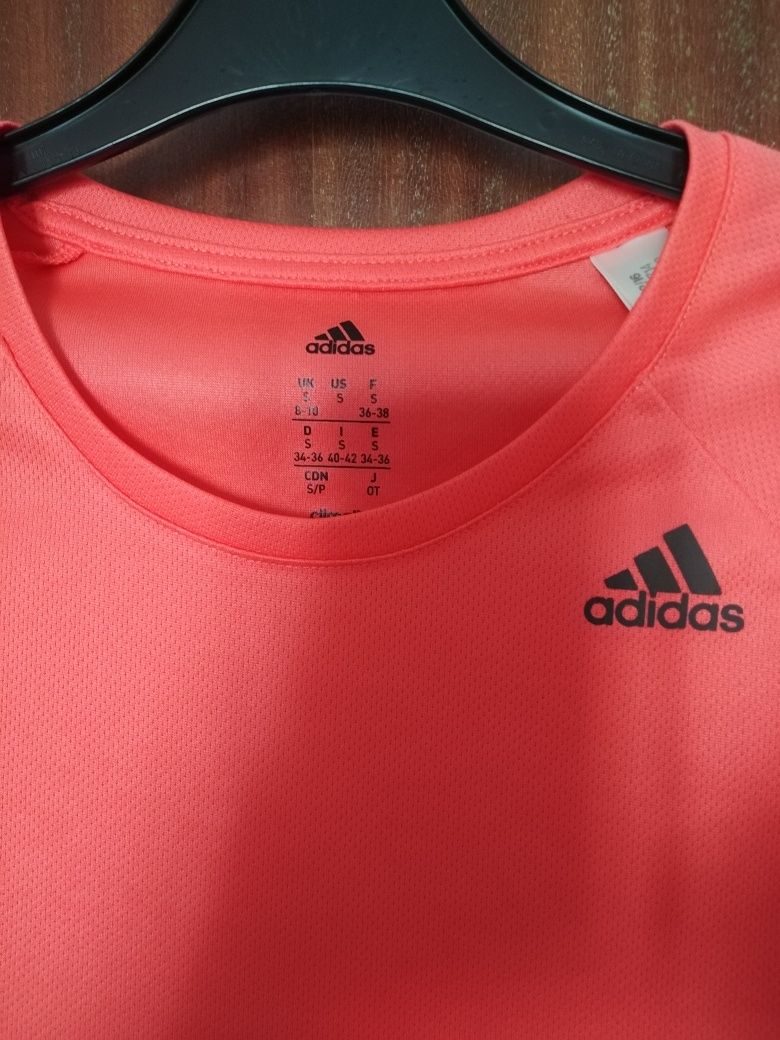 T-shirt Adidas em Coral - S