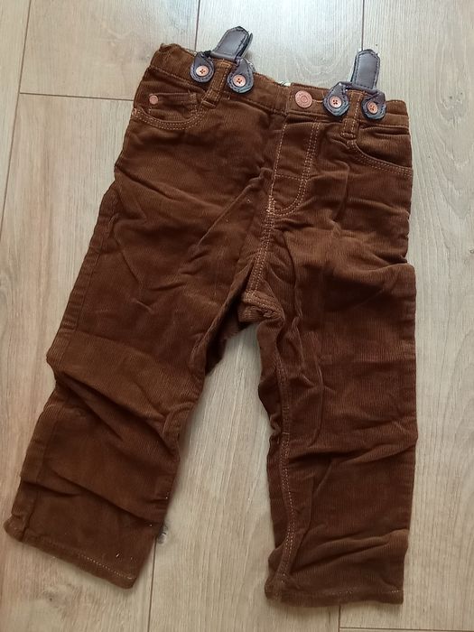 Spodnie na szelkach r.86