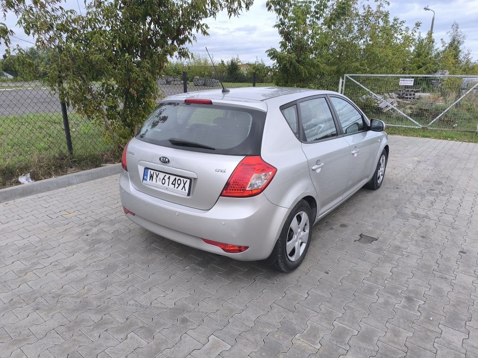 Kia Cee'd 2010 1.6 CRDI po face liftingu 6 biegów