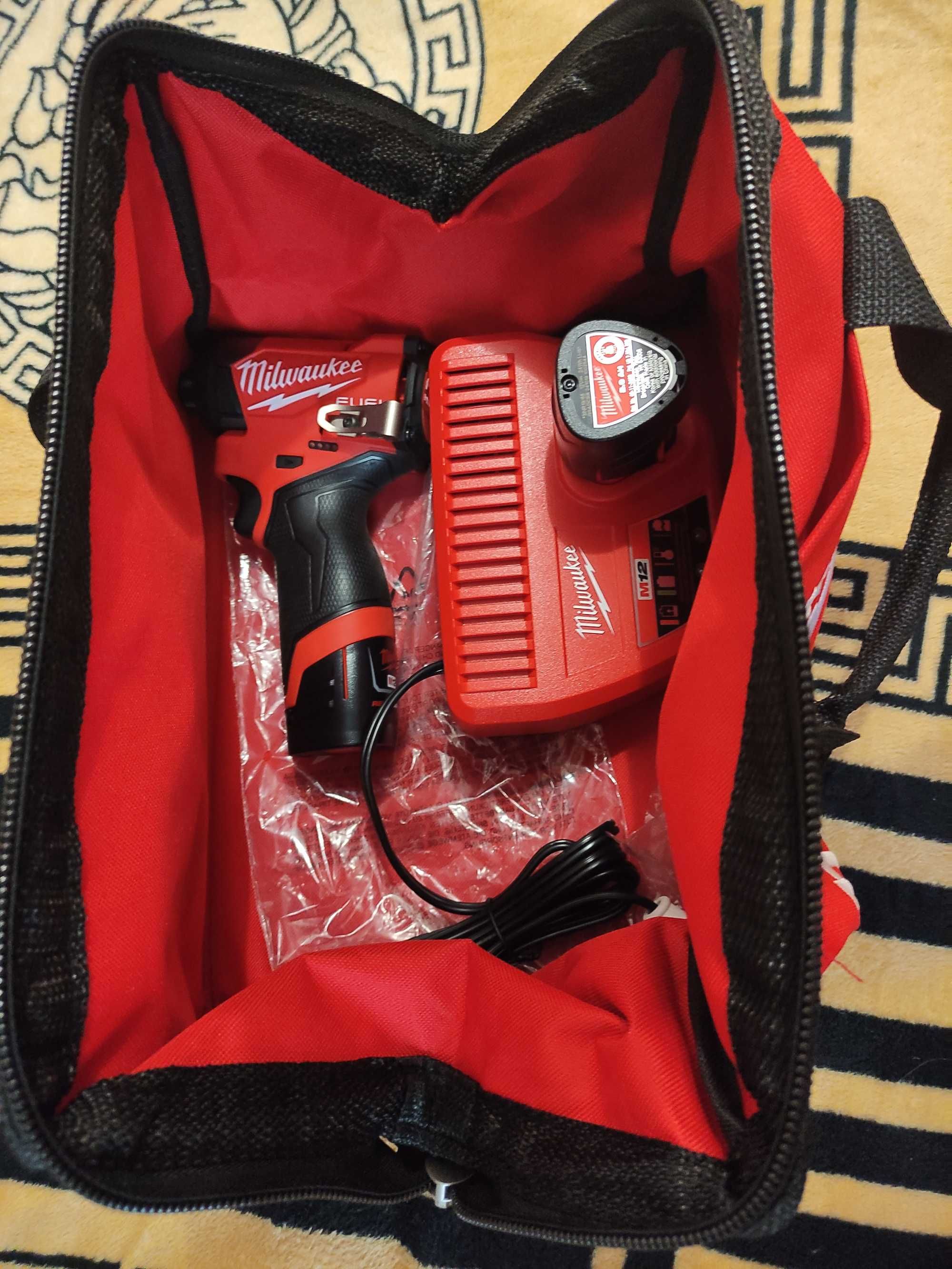 Імпакт Milwaukee m12 3453-20