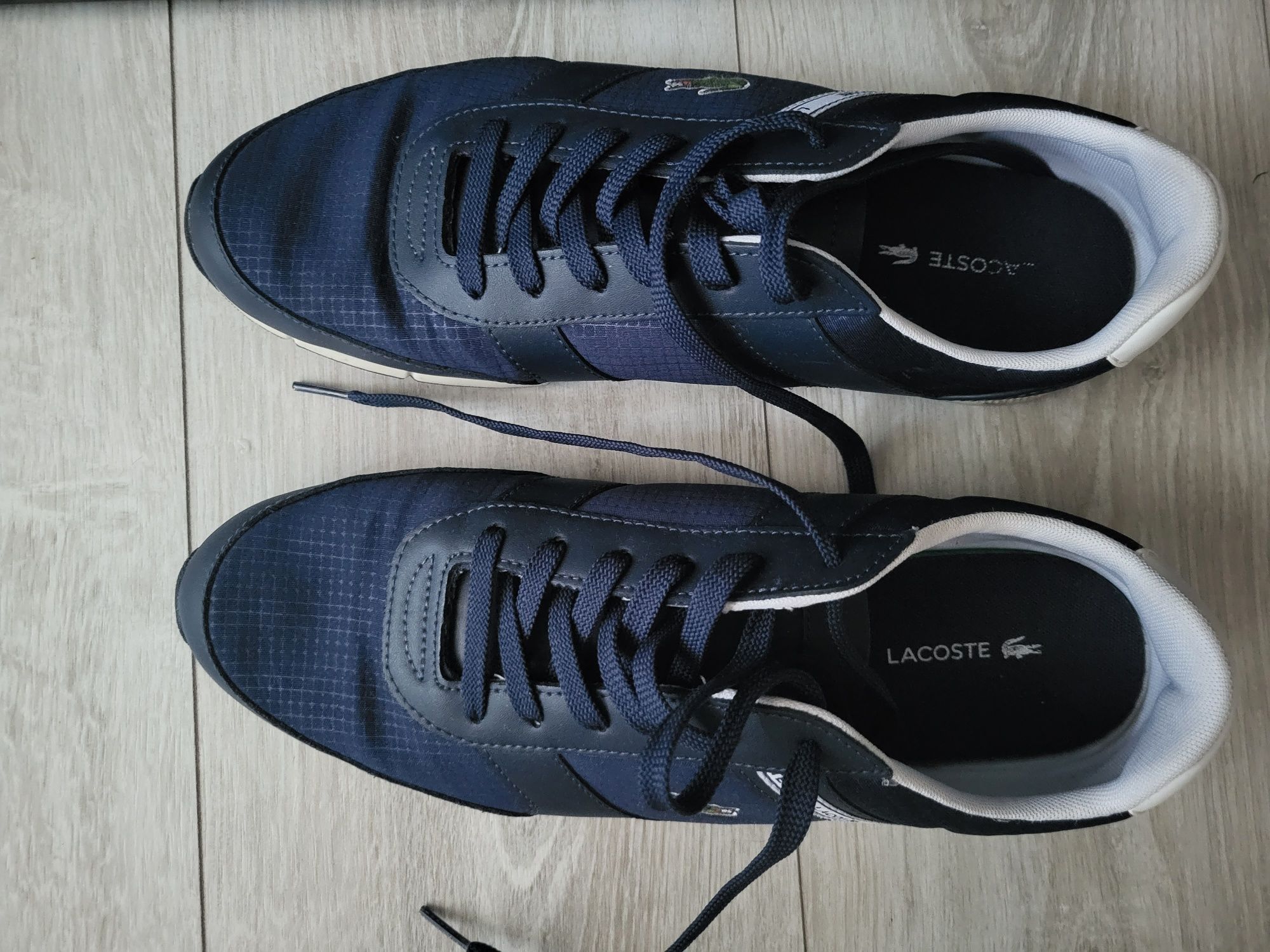 Buty Lacoste 43 jak nowe