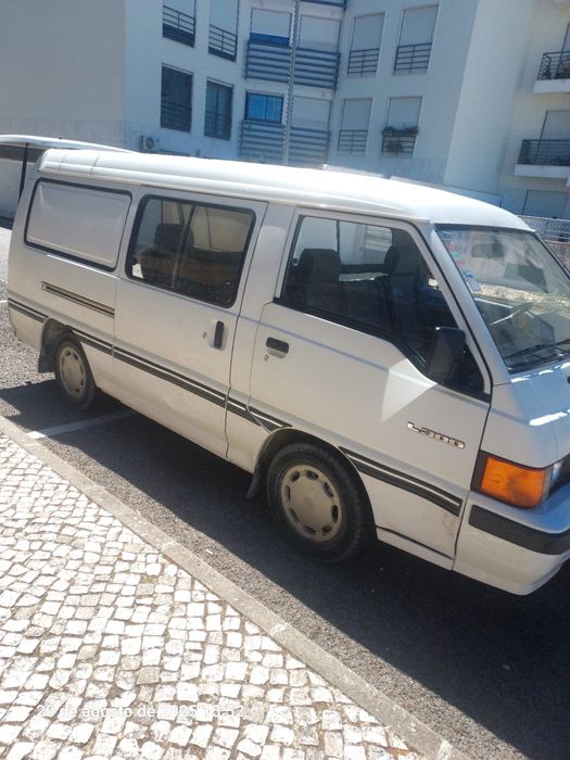 Mitsubishi L 300