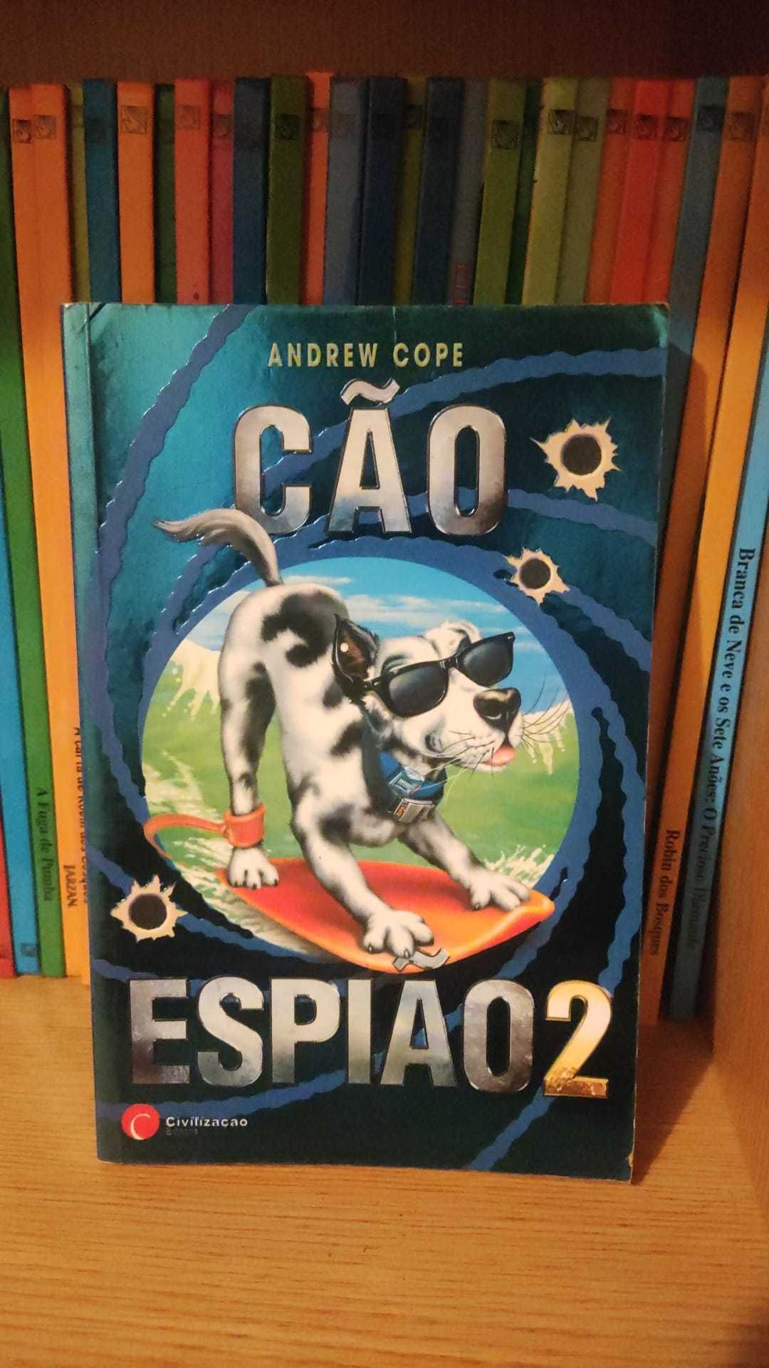 Livro "O cão espião 2"