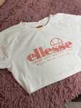 Укорочена футболка Ellesse