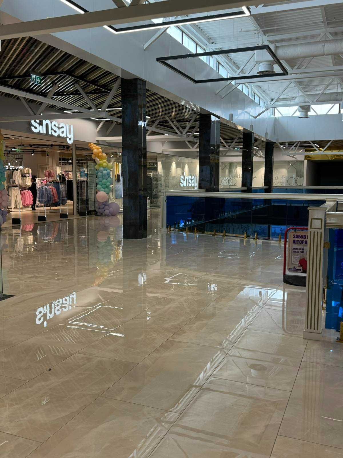 Оренда острівця ТРЦ Sofia Mall