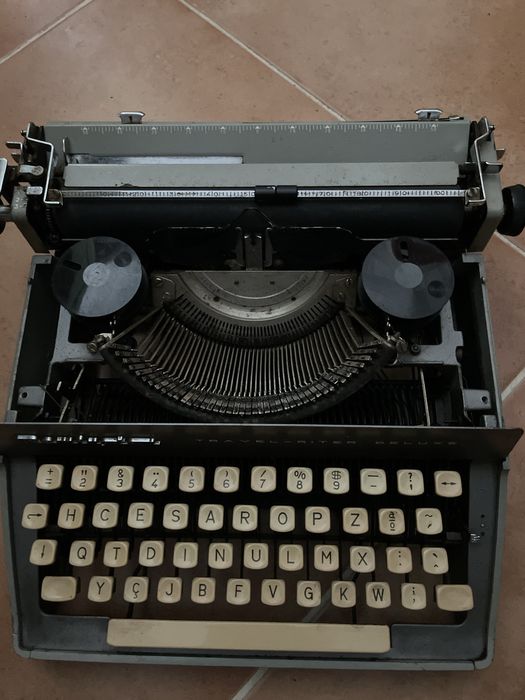 Máquina de escrever Remington Travel-Riter Deluxe década de 50