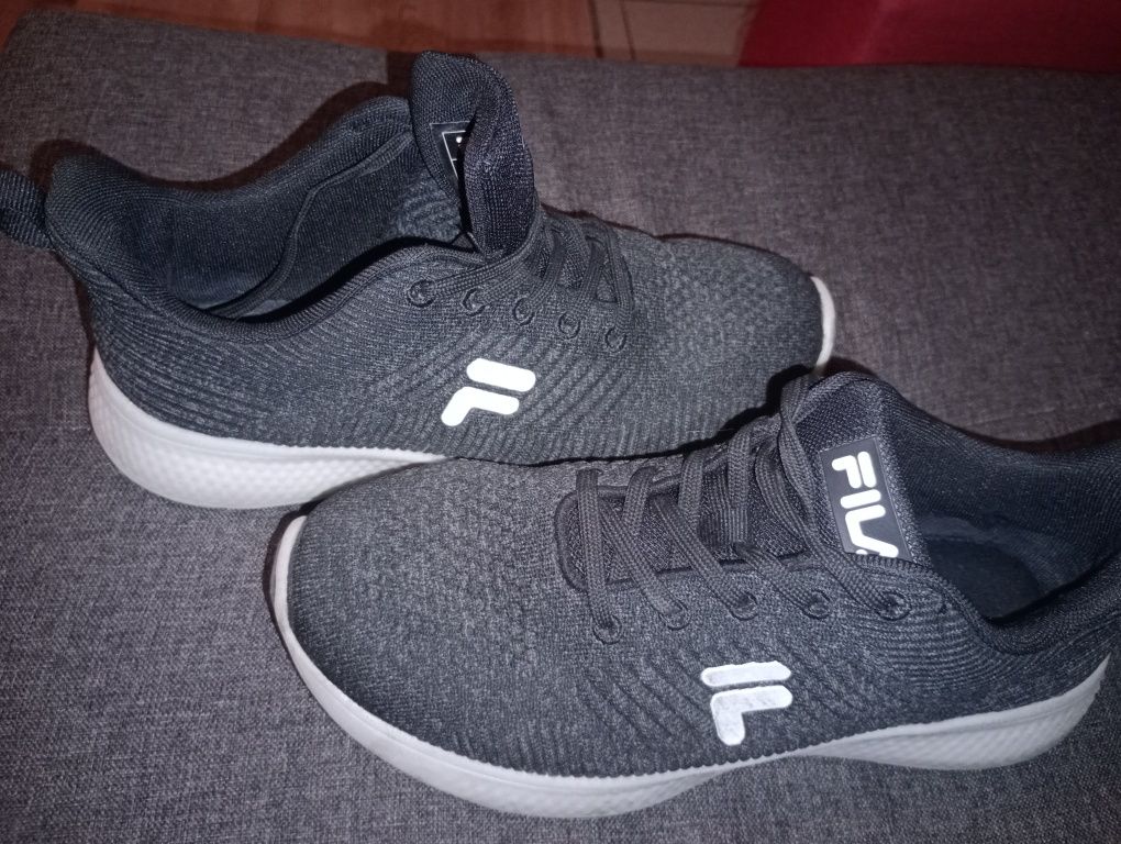 2 Nowe pary Nike i Fila  buty damskie