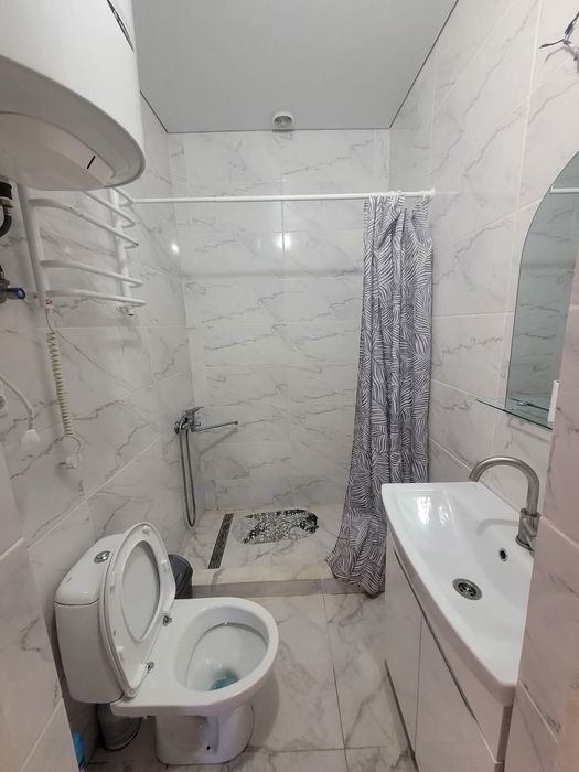 Продам частину будинку. Вул.Вірменська,80.