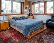 Cama king size, forrada em linho movivel lavavel