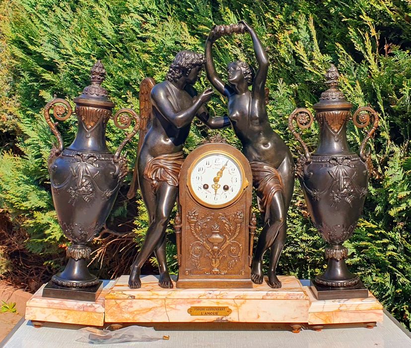 Zegar kominkowy antyk XIXwiek Amor i psyhe sygnowany prezent na święta