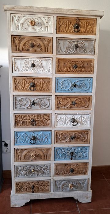 Comoda rústica artesanal, 20 gavetas, madeira