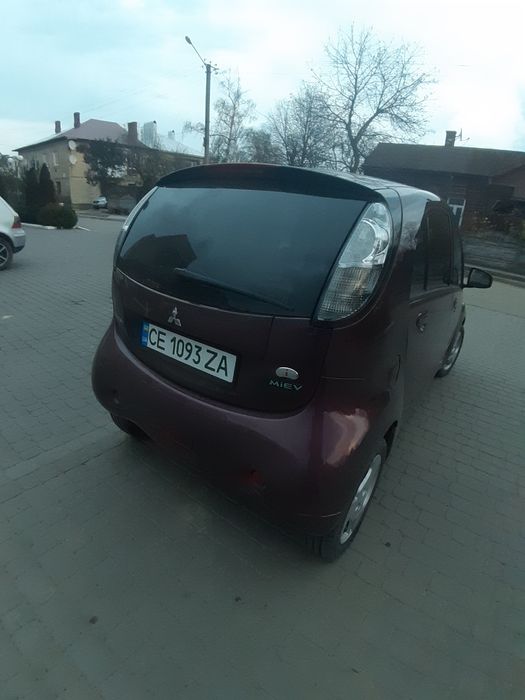 Міцубісі I-miev.