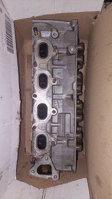 Продам ГБЦ Mitsubishi Lancer 9