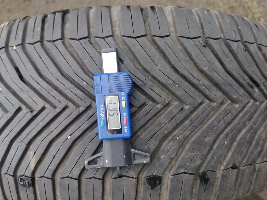 Opony Michelin CrossClimate SUV 235/50R19  103W