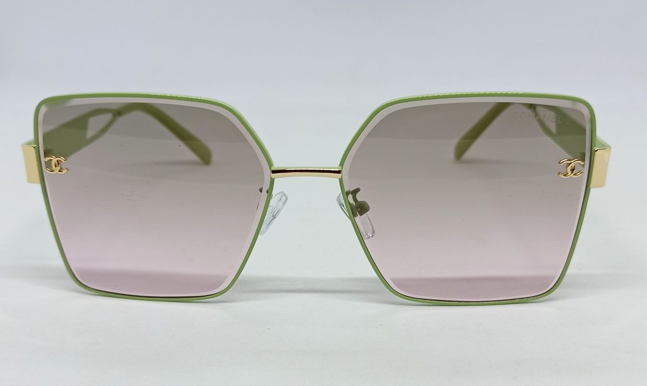 Женские брендовые очки бежево розовые в салатовой оправе