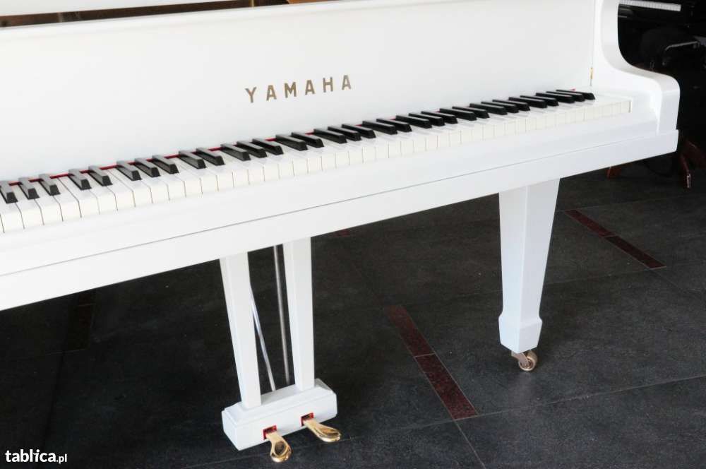 BIAŁY Fortepian Yamaha model G5, długość 198cm