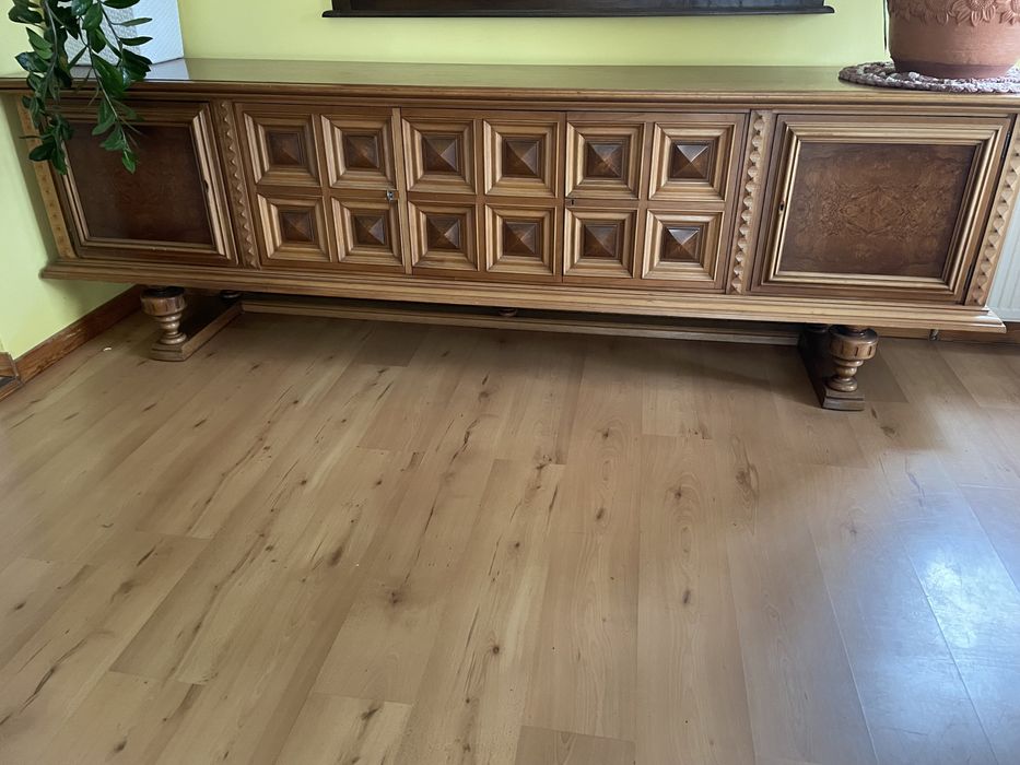 Komoda z litego drzewa, lakierowana 290cm