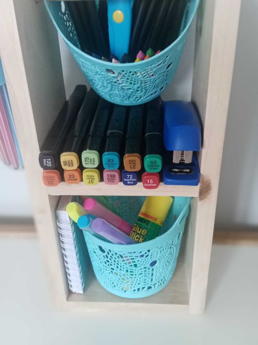 Piórnik na biurko organizer